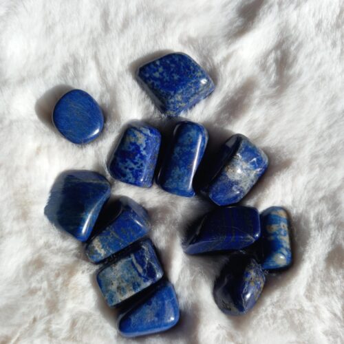 Lapis lazuli steen – blauwe edelsteen voor intuïtie, wijsheid en spirituele groei
