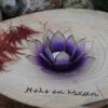 Sfeerlicht Lotus violet met goudrand