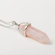 natuurlijke rozenkwarts edelsteen hanger met zachte roze tint